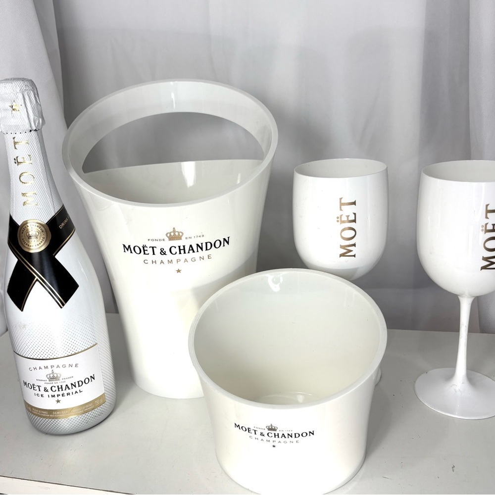 New! Moët & Chandon Ice Imperial Set ~ Ice Bucket Ice Cube Holder & 2 Glasses